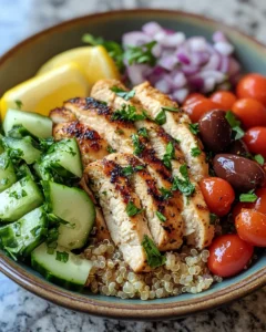 Mediterranean Chicken Bowls with Quinoa Recipe 29 0 2 2025 10 16T122242.523