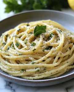 Creamy Green Spaghetti with Garlic & Herbs 28 0 1 2025 12 08T235122.988